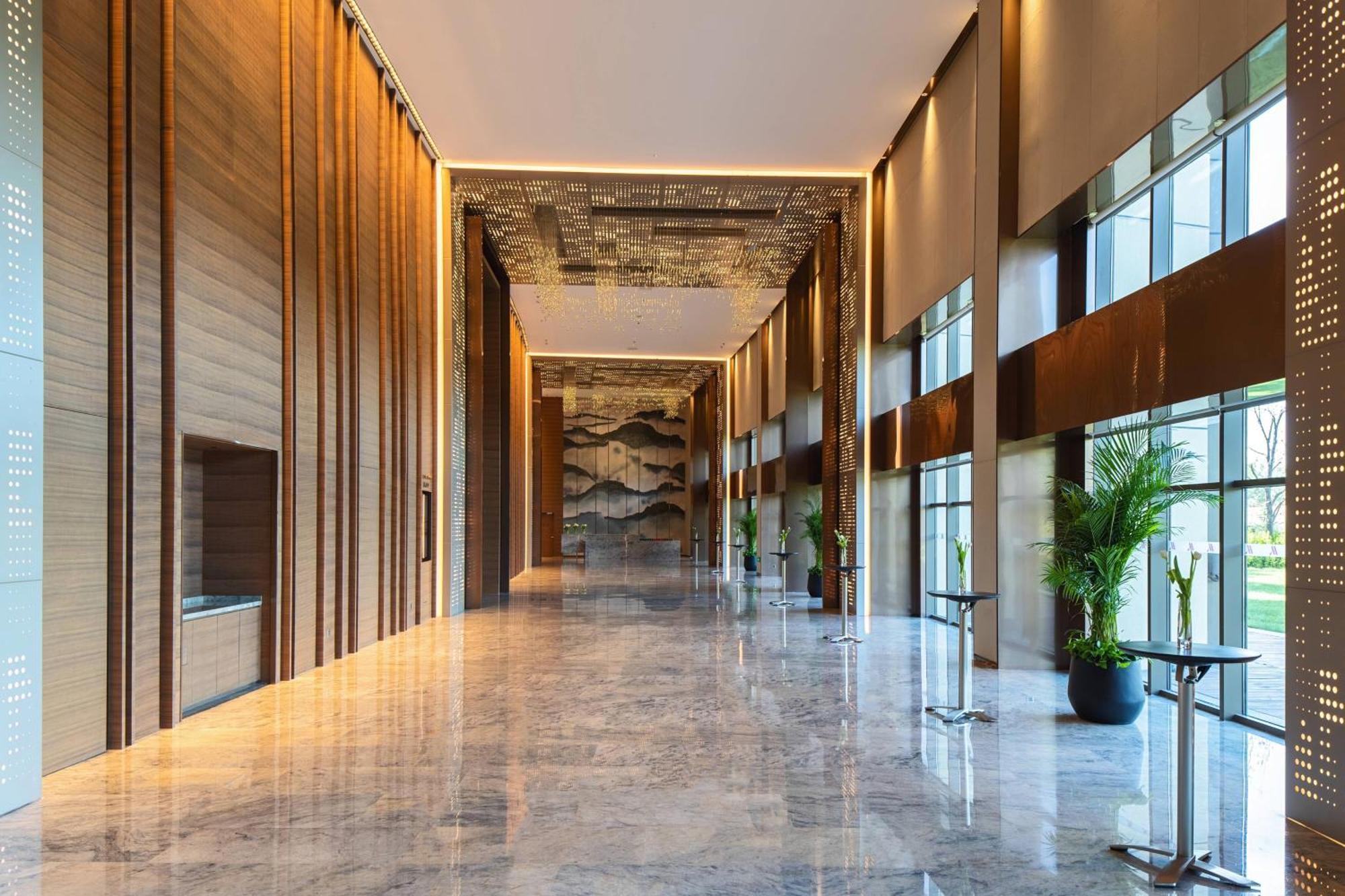 Beijing Marriott Hotel Changping Exteriör bild